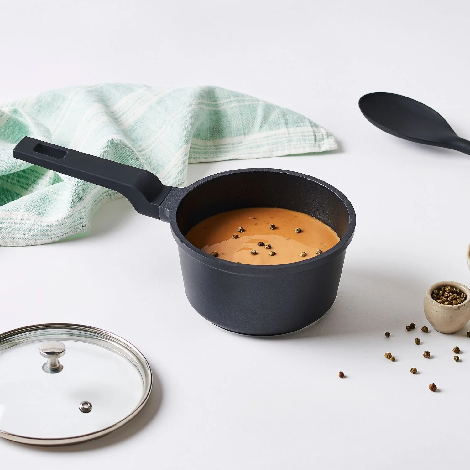 Casserole à sauce et à lait avec couvercle - 14 cm - Anti-adhésive - Image 3