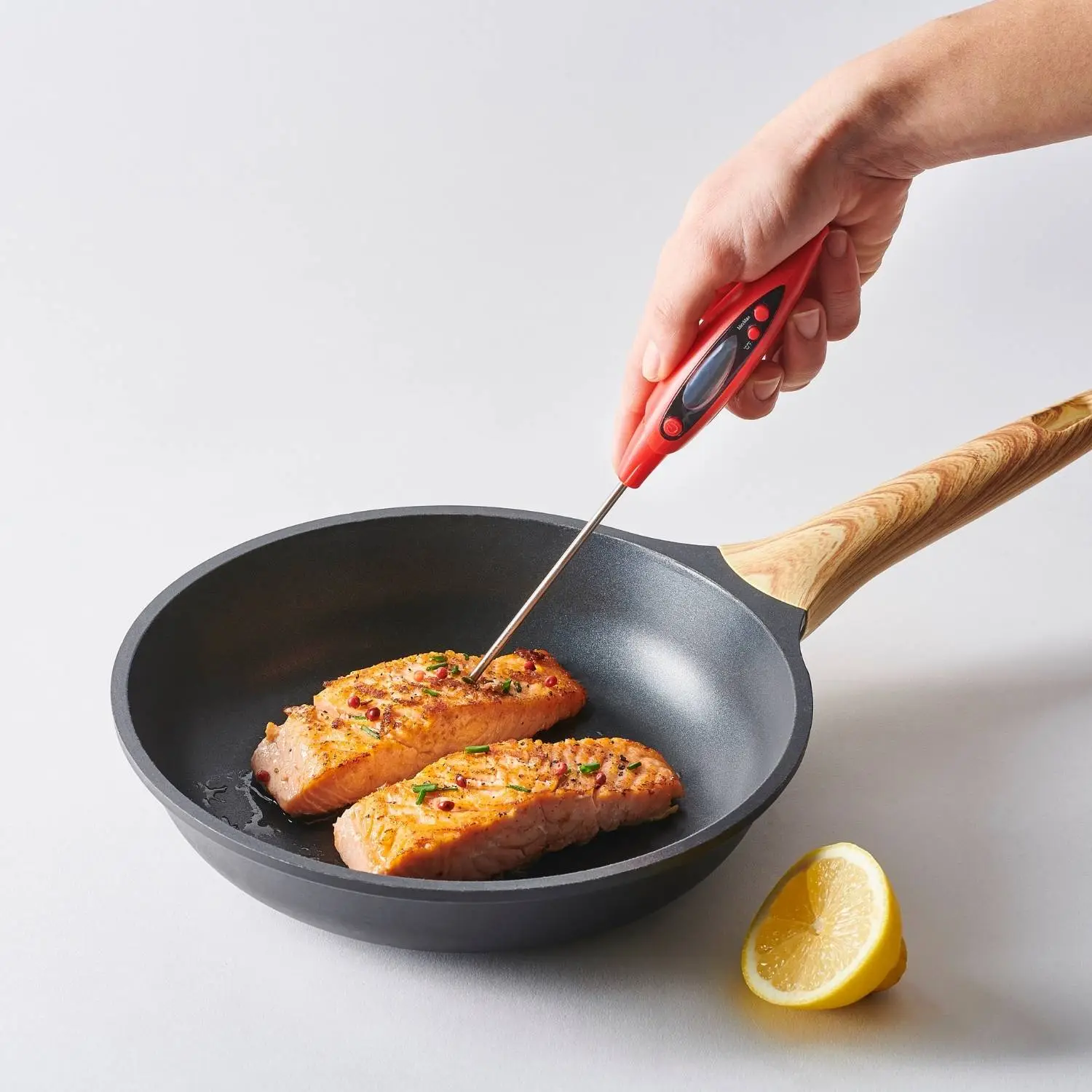 Thermomètre de cuisson avec un fourreau - m°pen - Image 4